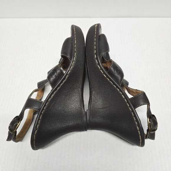 Born Wedged Sandals In Brown Leather 8 - Picture 6 of 8